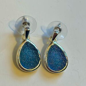 Silver tone purple druzy drop earrings